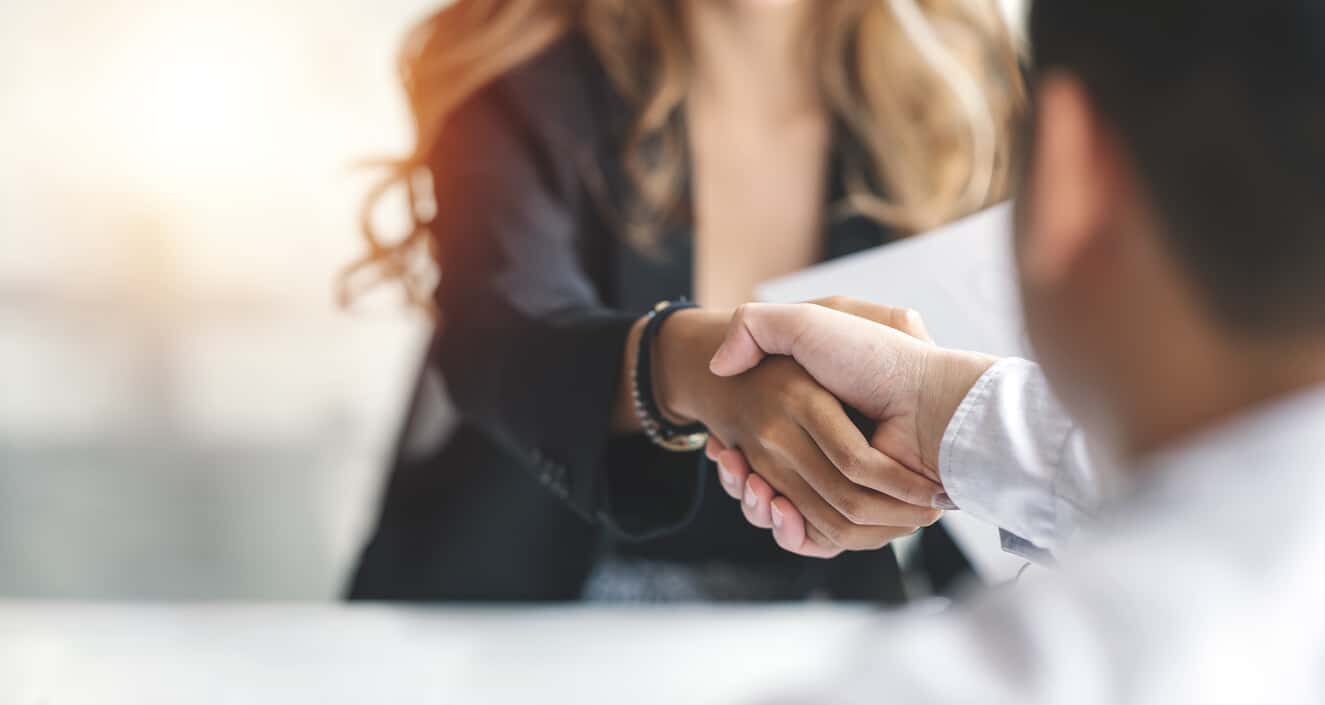businesswoman handshake and business people. successful business concept.